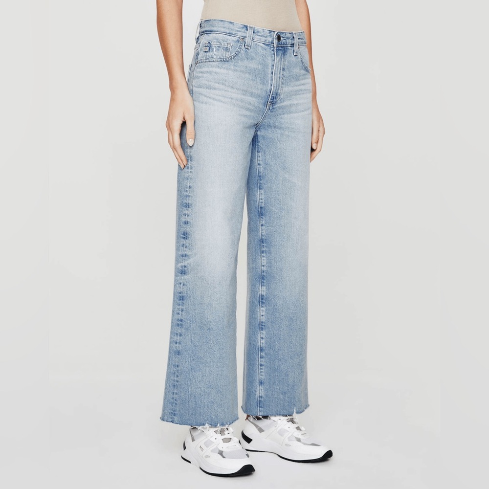 AG Adriano Goldschmied ‘Saige’ Wide Leg Cropped Raw Hem Jeans
